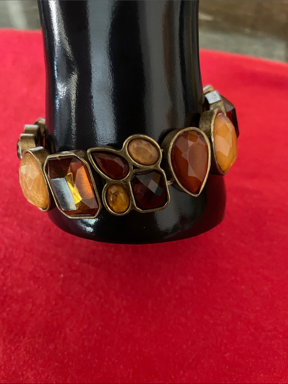 Fashion Jewelry Amber and Brown Multi-Stone Stretch Bracelet - Picture 4 of 6